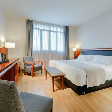 Abba Euskalduna Hotel Билбао Екстериор снимка