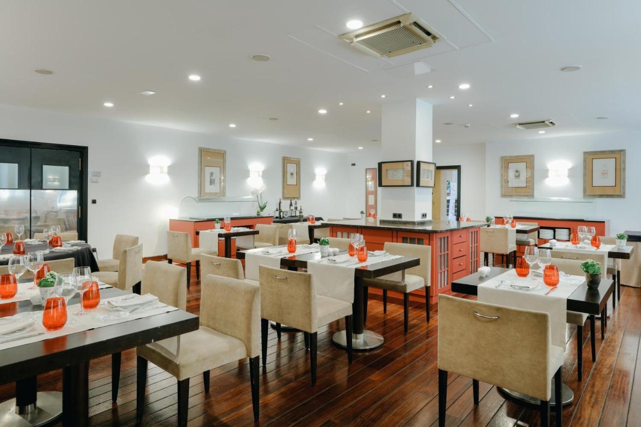 Abba Euskalduna Hotel Билбао Екстериор снимка