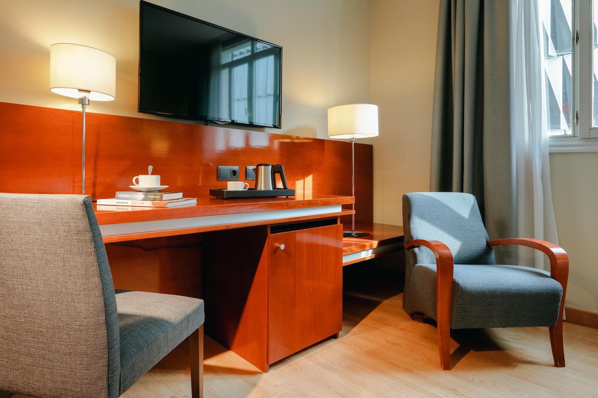 Abba Euskalduna Hotel Билбао Екстериор снимка
