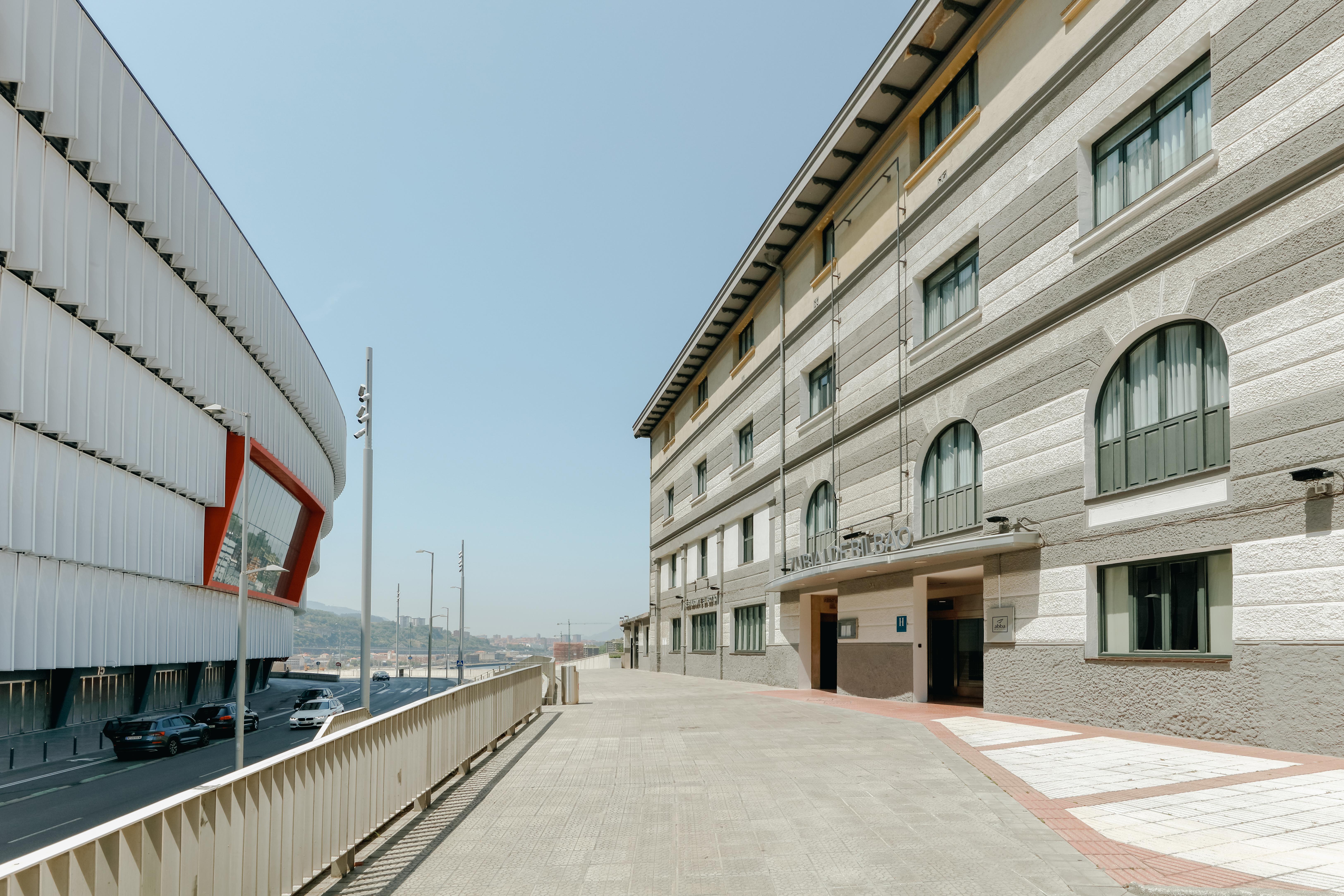 Abba Euskalduna Hotel Билбао Екстериор снимка