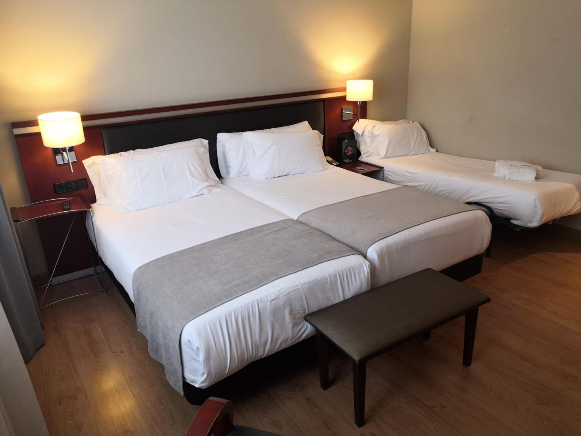 Abba Euskalduna Hotel Билбао Екстериор снимка