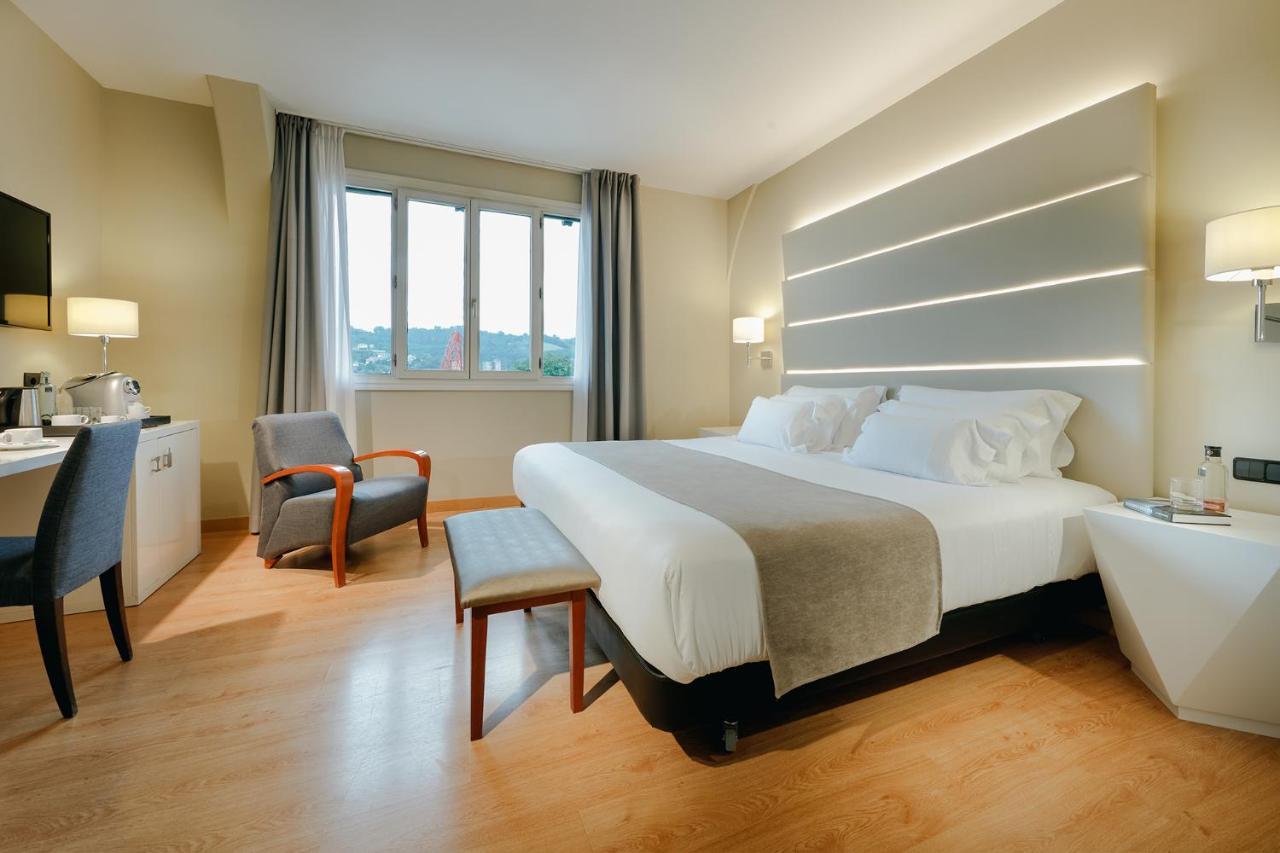 Abba Euskalduna Hotel Билбао Екстериор снимка