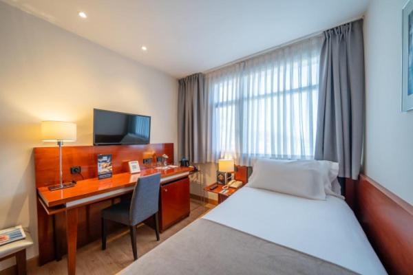 Abba Euskalduna Hotel Билбао Екстериор снимка