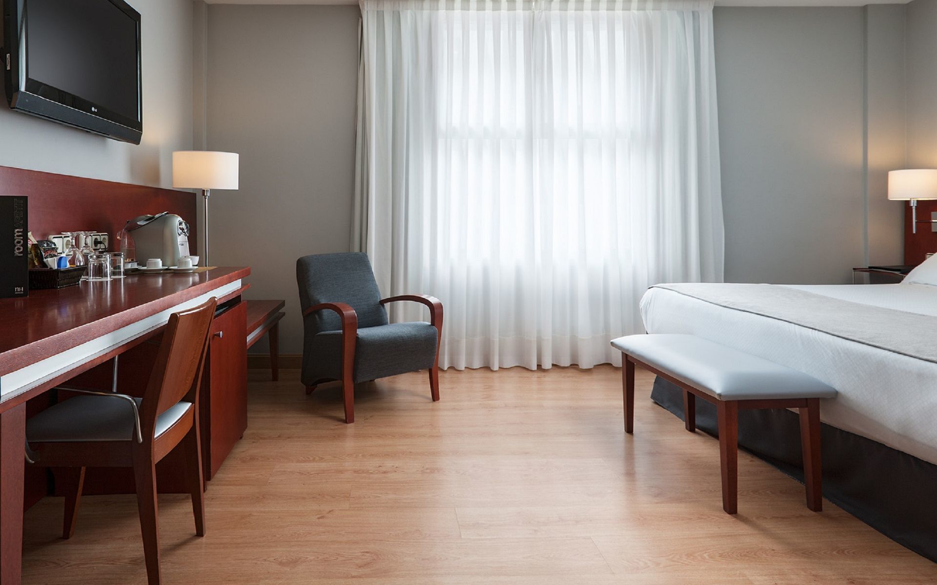 Abba Euskalduna Hotel Билбао Екстериор снимка