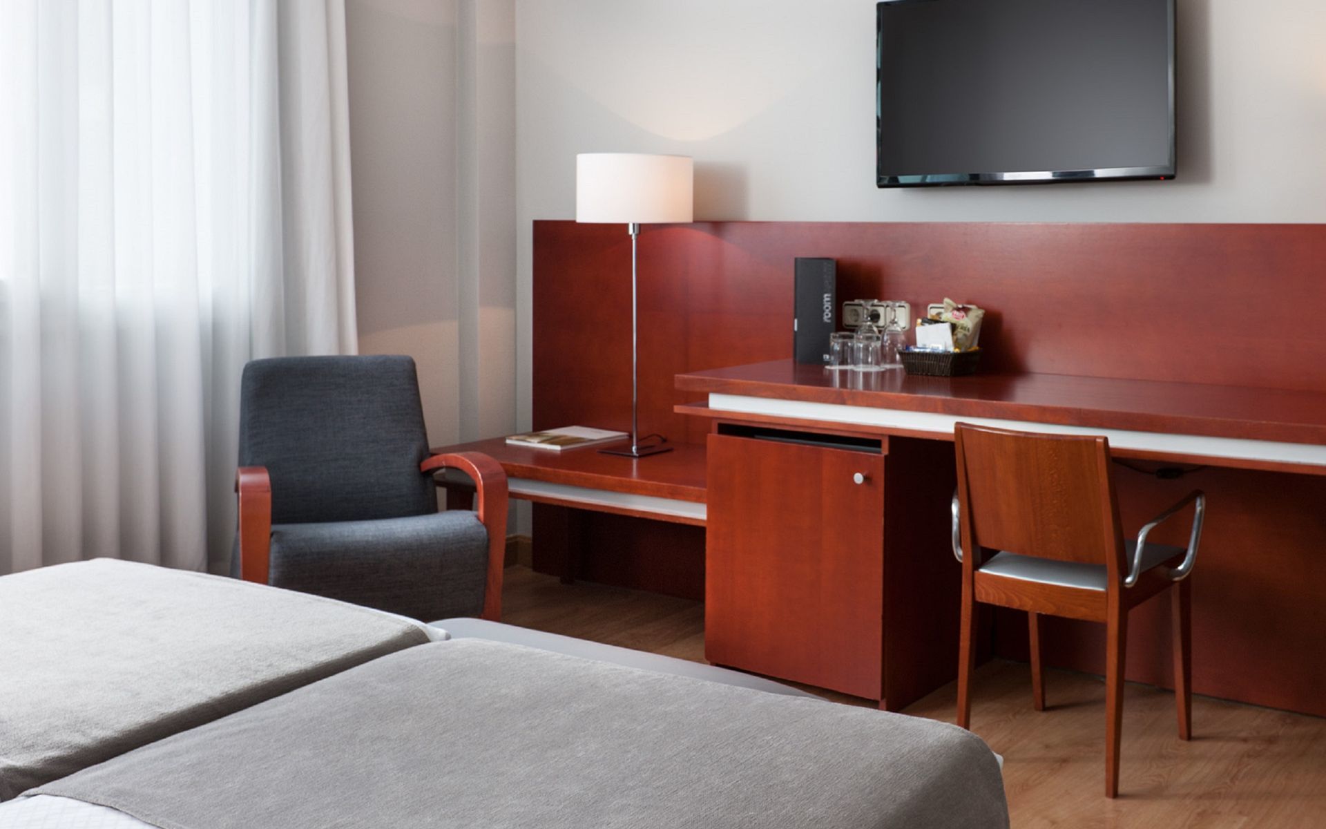 Abba Euskalduna Hotel Билбао Екстериор снимка